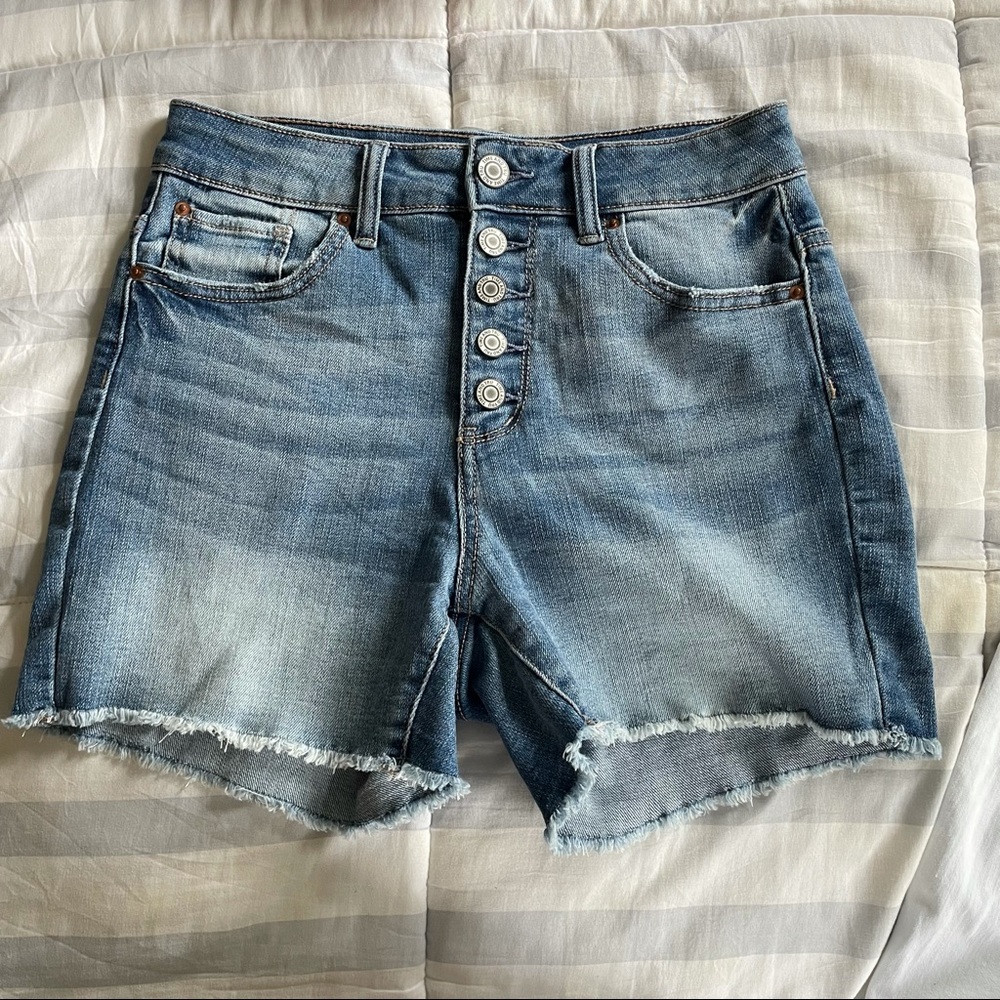 high waisted jean shorts